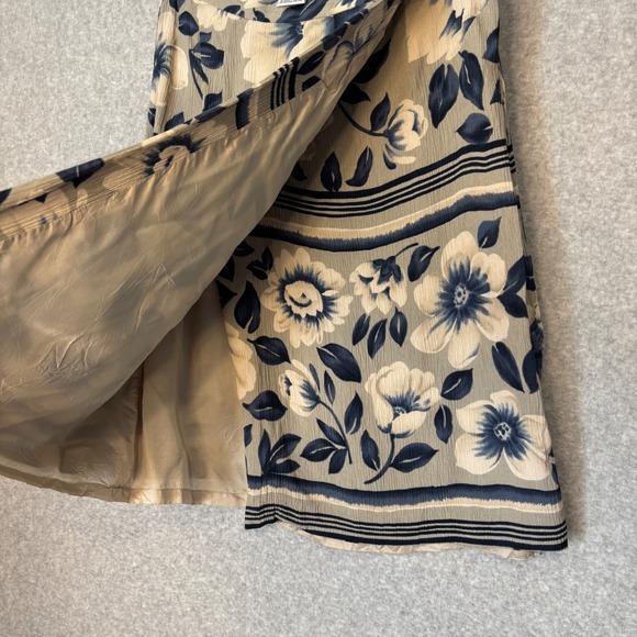 Vintage Chaus Women's 6 Floral Print Wrap Skirt Beige Blue Rayon Knee Length y2k - Picture 3 of 9